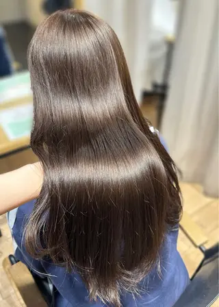 ロング 美容室ACTOR所属・うる艶ストレート 🌻かなみのヘアスタイル