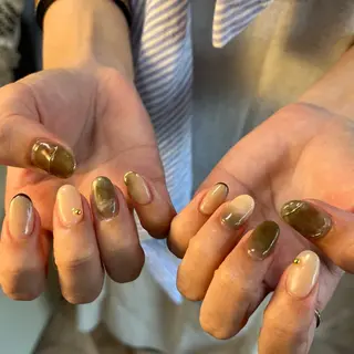 ネイル Amber21.所属・Nagahama Akariのネイルデザイン