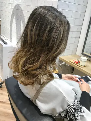 ミディアム カラー 原山 直人のヘアスタイル