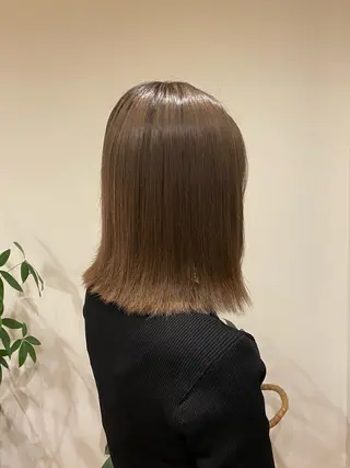 ミディアム カラー Ludwig AIRIのヘアスタイル