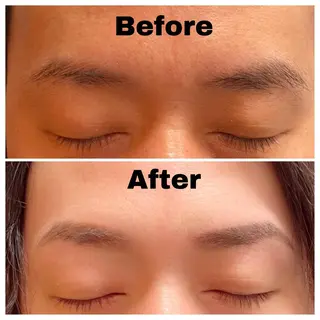 アイブロウ 宮崎 ゆみのネイルデザイン