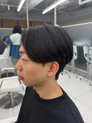 メンズ 韓国レイヤー/ 顔まわり/西野和裕のヘアスタイル