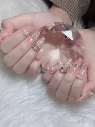 ネイル Lumi Nailのネイルデザイン