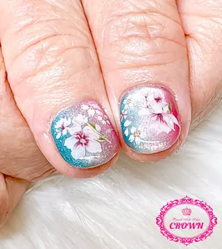 ネイル CROWN プライベートサロンのネイルデザイン
