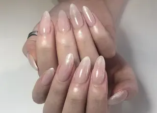 ネイル yuri 🌈のネイルデザイン