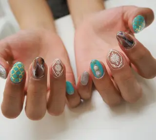 ネイル Hisaka Mikiのネイルデザイン