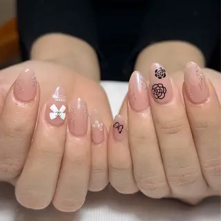 ネイル Reona nail所属・Reona Nailのネイルデザイン