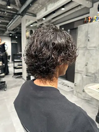 ミディアム パーマ ヘアアレンジ メンズ NEXT NEO所属・メンズヘア静岡 ✂︎Ryuheiのヘアスタイル
