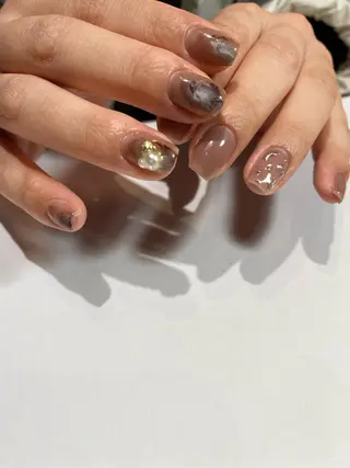 ネイル O. ERIKAのネイルデザイン
