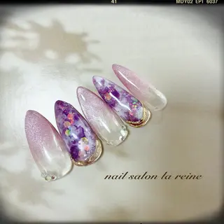 ネイル nail salon  la reine所属・nail salon la reineのネイルデザイン
