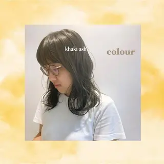 セミロング カラー apish パーマ/夏琳🌻のヘアスタイル