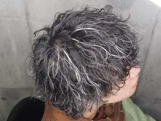 ショート カラー パーマ ヘアアレンジ メンズ NEXT NEO所属・メンズヘア静岡 ✂︎Ryuheiのヘアスタイル