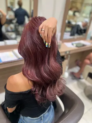 カラー 中森 玲菜のヘアスタイル