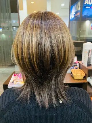 ミディアム カラー 阿久津 泰幸のヘアスタイル