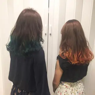 セミロング カラー ホワイト&レイヤーカ ットエクステ長畠俊輔のヘアスタイル