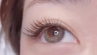 マツエク・マツパ M B Y所属・M B Y エムビワイのマツエク・マツパデザイン