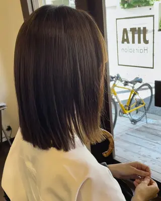 ミディアム 上尾 純也のヘアスタイル