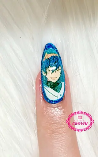 ネイル CROWN プライベートサロンのネイルデザイン