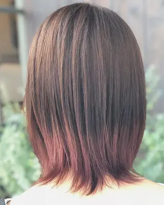 カラー 永井 亜実のヘアスタイル