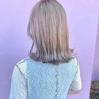 カラー ベージュ/透明感/ 桃子🎀のヘアスタイル