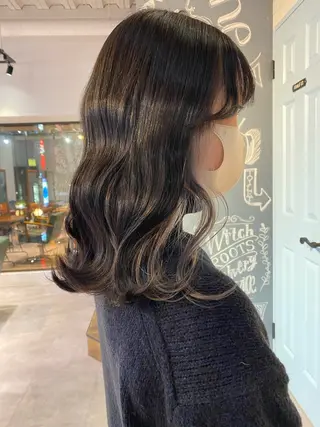 セミロング GO TODAY SHAiRE SALON 原宿Stella店所属・𓍯柔らかhair 𓍯 yukinoのヘアスタイル