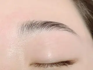 マツエク・マツパ アイブロウ 池袋駅韓国風🇰🇷 束感💗Tomoのマツエク・マツパデザイン