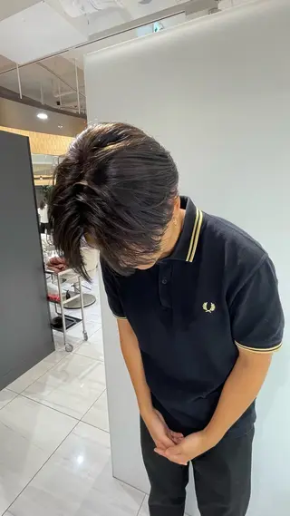 ショート カラー メンズ 小磯 維織のヘアスタイル