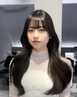 ロング カラー RIN 中明度韓国ヘアのヘアスタイル