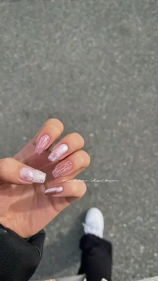 ネイル aulir   le'a（ｱｳﾘｰﾚｱ）所属・aulir le'a 【ｱｳﾘｰﾚｱ】のネイルデザイン