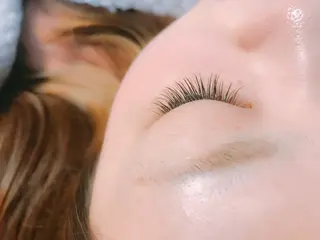 マツエク・マツパ Fleur フルールのマツエク・マツパデザイン