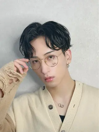 ショート パーマ メンズ 岩井 虎大郎のヘアスタイル