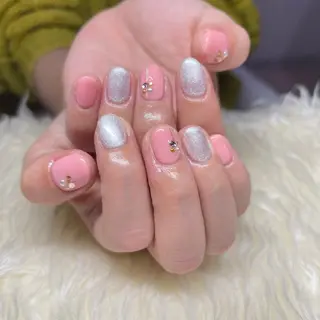 ネイル Nail&eye Belire 新宿のネイルデザイン