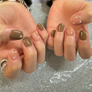 ネイル VIERU 🌈🎀💖のネイルデザイン