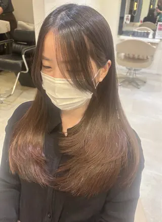 ロング 朝尾 愛花のヘアスタイル