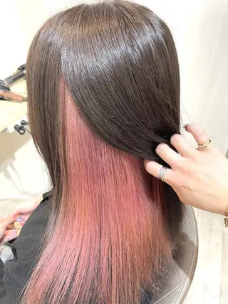 カラー 嶋村夏実🌼レイヤー 🌸白髪ぼかしのヘアスタイル