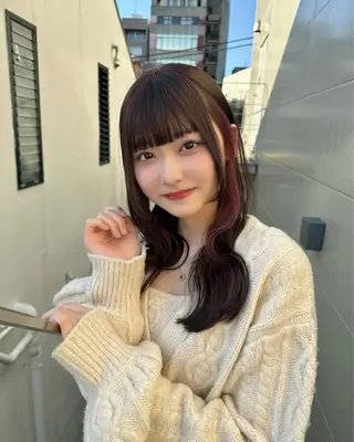 ロング カラー roka所属・ayaka♡ 柔らかカラーのヘアスタイル