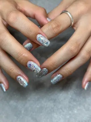 ネイル kiii.__ ✴︎*のネイルデザイン