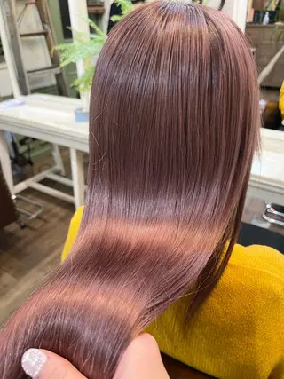 ロング Belle 新宿所属・清野　花音/ レイヤーカットのヘアスタイル