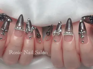 ネイル Rosie Nail サロン南越谷のネイルデザイン