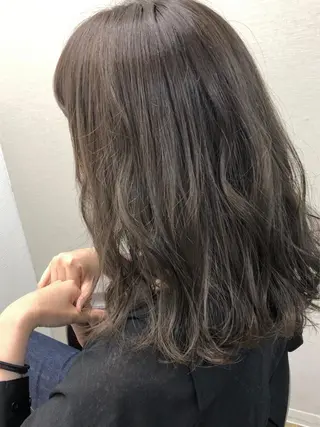 セミロング カラー ヘアアレンジ メンズ似合わせ🪞 副店長 kotoriのヘアスタイル