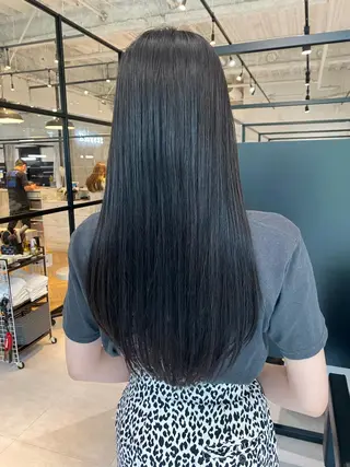 ロング カラー salowin梅田茶屋町suite所属・ハイトーンヘア/ 島崎　タクミのヘアスタイル