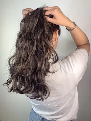 ロング カラー パーマ ヘアアレンジ メンズ キッズ ネイル マツエク・マツパ foi. フォワ所属・🇰🇷韓国トレンド ヘア🇰🇷高田のヘアスタイル