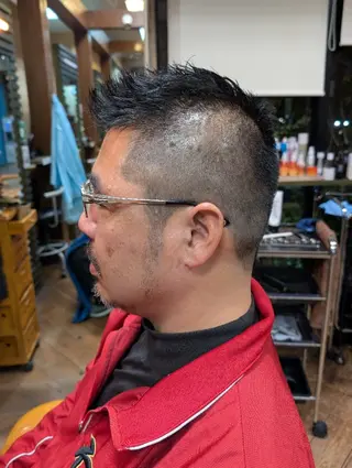 ショート メンズ 本田 圭輔のヘアスタイル