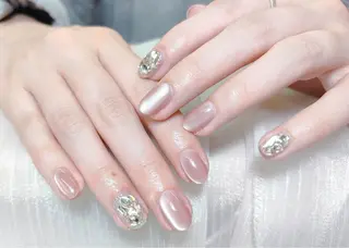 ネイル 小島 千尋のネイルデザイン