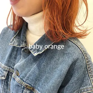 セミロング 暖色カラー推し/ トヤエリコのヘアスタイル