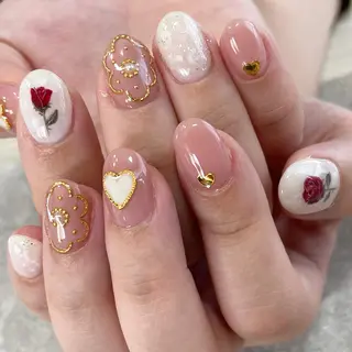 ネイル 東 千夏のネイルデザイン