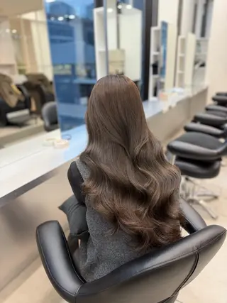 ロング 艶髪/縮毛矯正/ Core mikuaのヘアスタイル