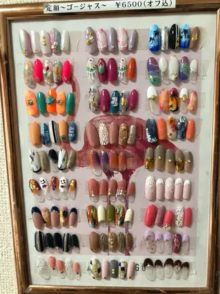 ネイル 桜田 麻菜のネイルデザイン