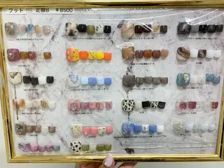 ネイル pomynail 渋谷店所属・pomynail 🎀 natsuのネイルデザイン