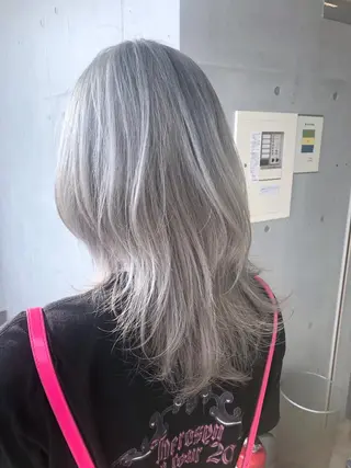 セミロング カラー ☕️ベージュカラー 内藤光哉☕️のヘアスタイル